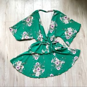 PrettyLittleThing Kimono Sleeve Mini Dress Floral